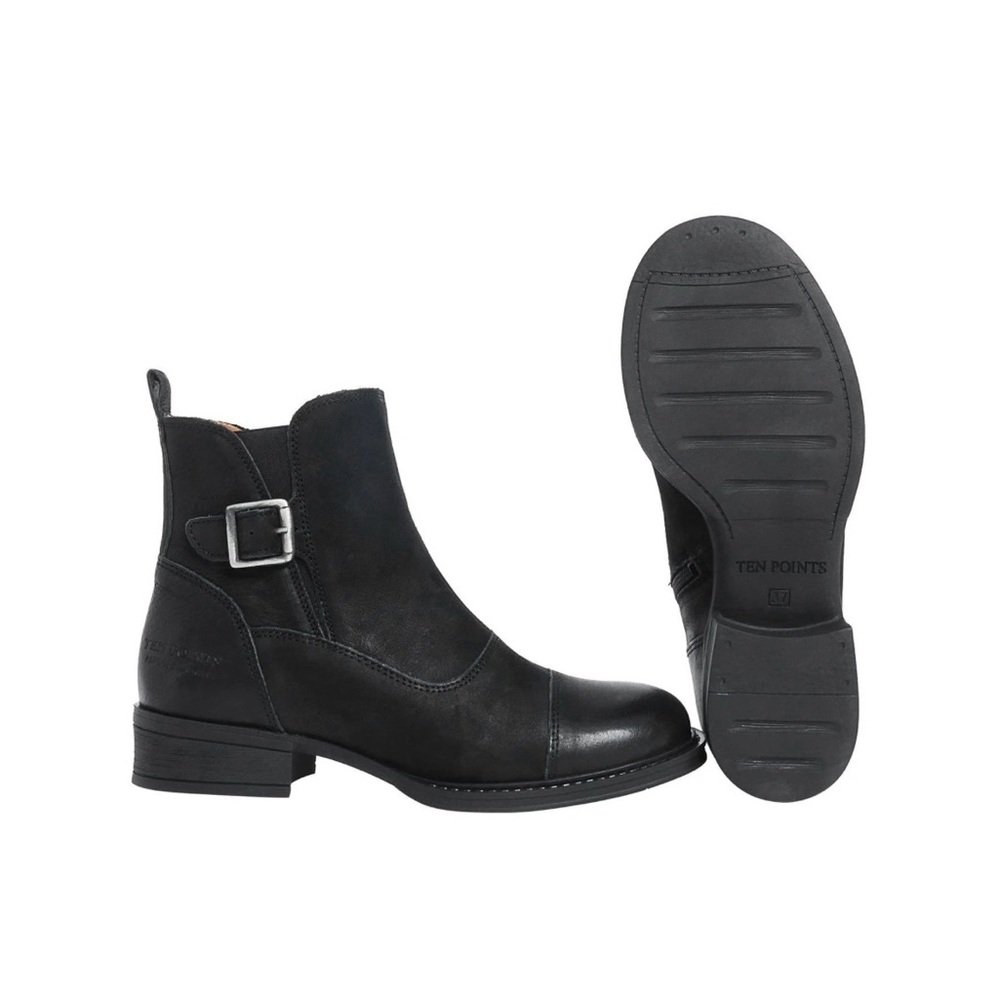 Sleek Black Chelsea Ankle Booties with Textured Sole